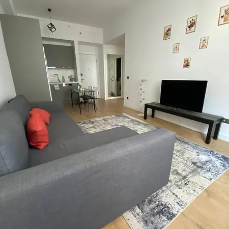 아파트 Kadikoeyuen Kalbinde Metrobuesuen Oenuende Residence 이스탄불